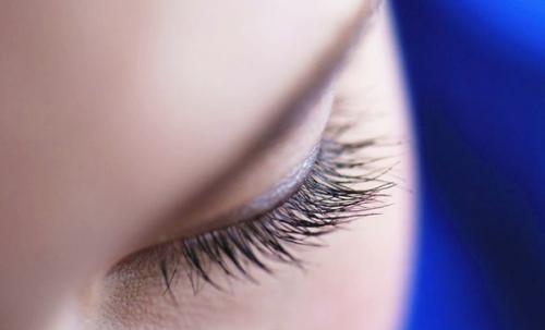 睫毛種植手術會讓原有的毛囊壞死嗎